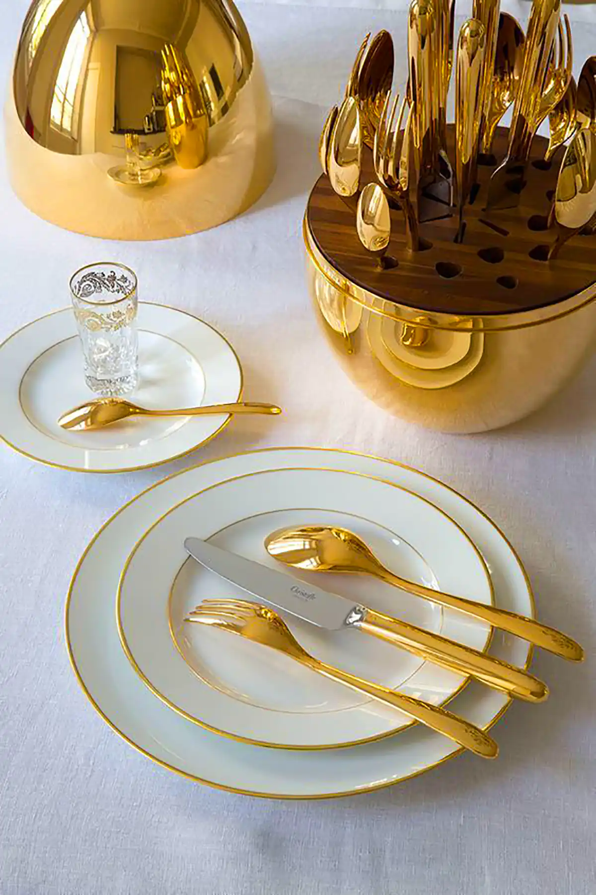 ظروف پذیرایی چینی لوکس