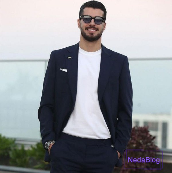 سعید عزت اللهی با کت شلوار