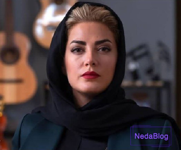 طناز طباطبایی