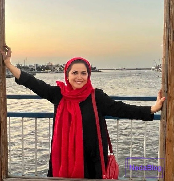 عکس کمند امیرسلیمانی در دریا