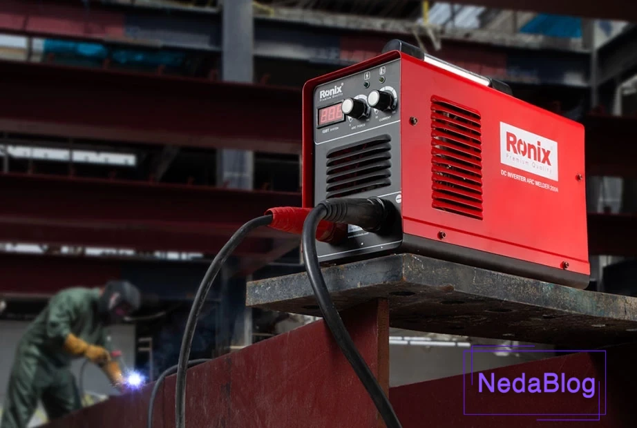 مهندس جوش کیست