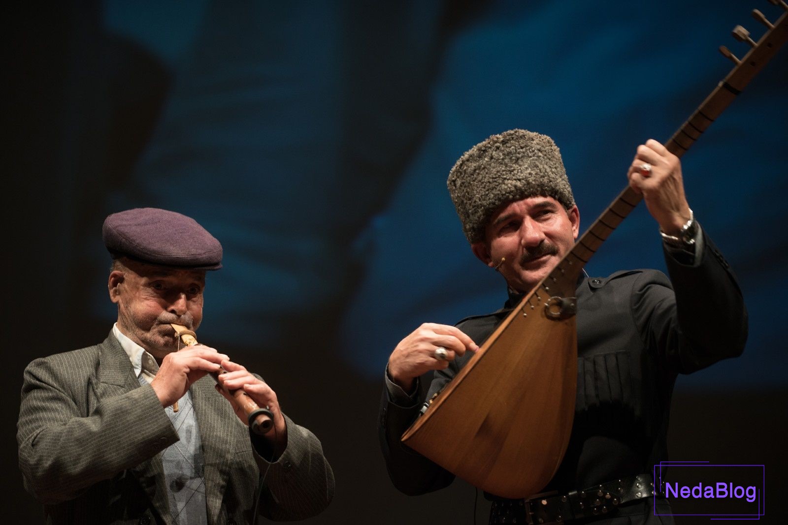 عاشیق ها به چه افرادی گفته می شود؟