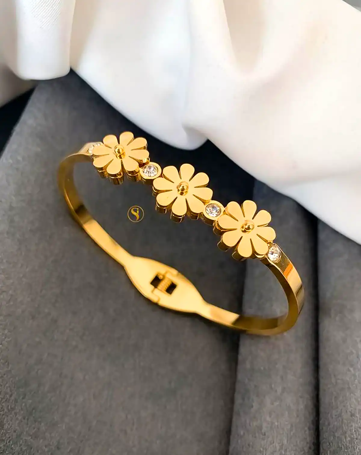 النگو نگین دار پرطرفدار و لاکچری