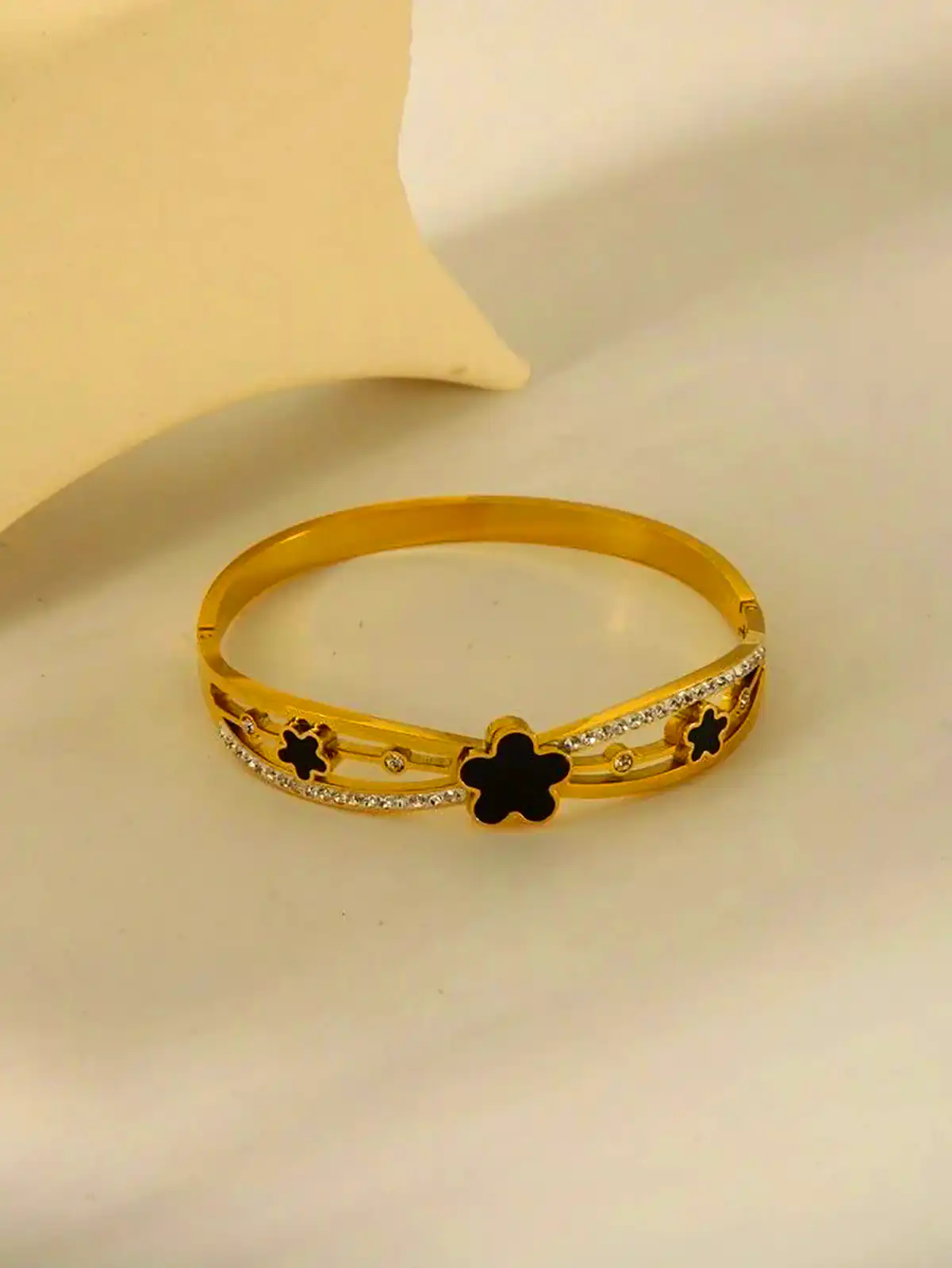 النگو نگین دار پرطرفدار و لاکچری