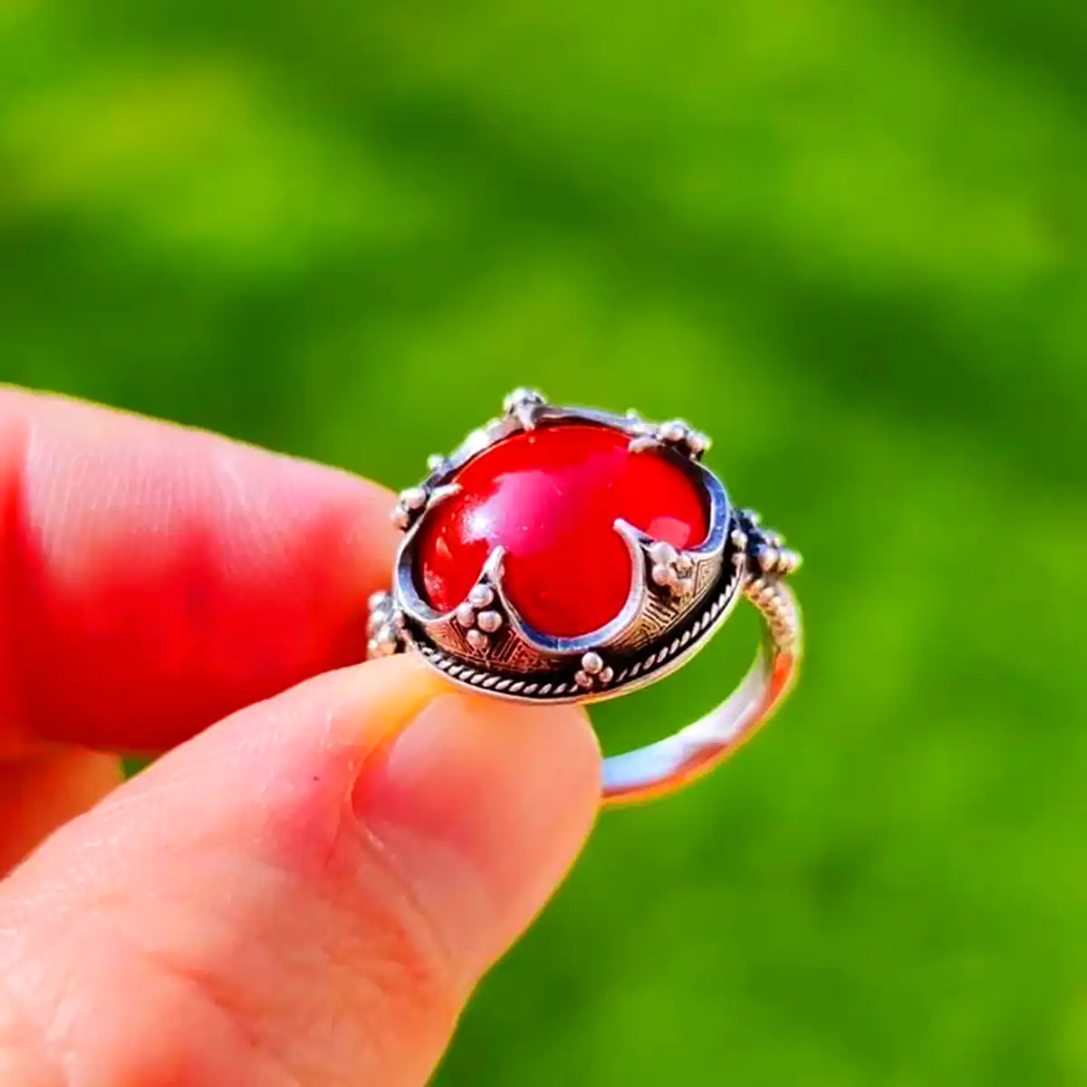 انگشتر رکاب نقره با عقیق قهوه ای