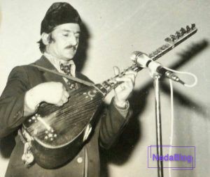 عاشیق ها به چه افرادی گفته می شود؟