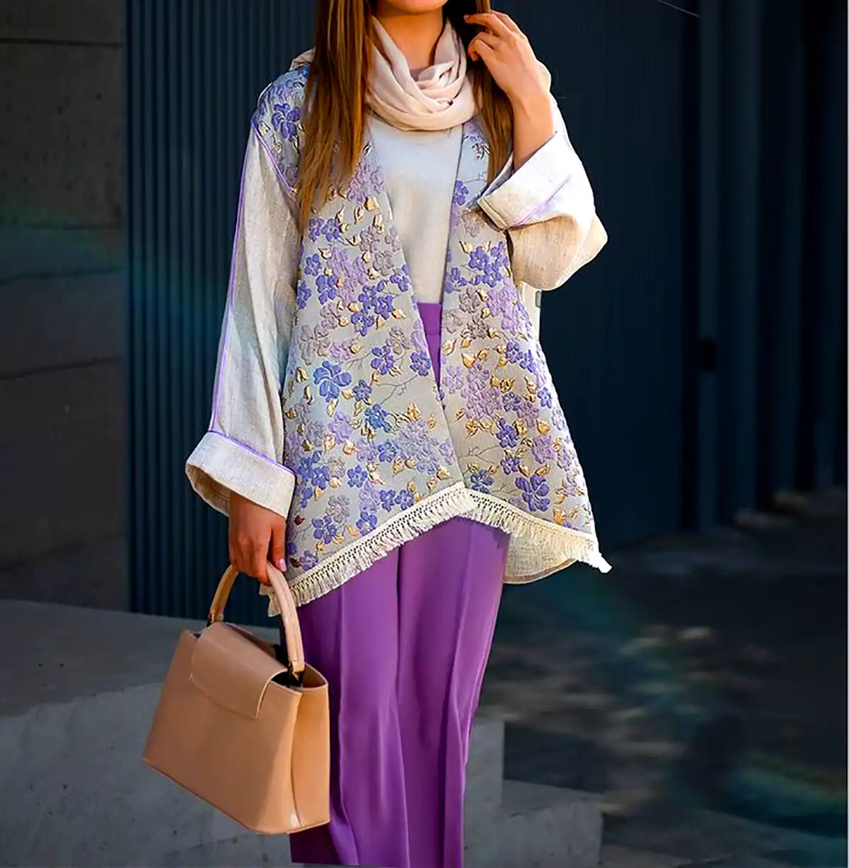 مانتو طرحدار مدرن