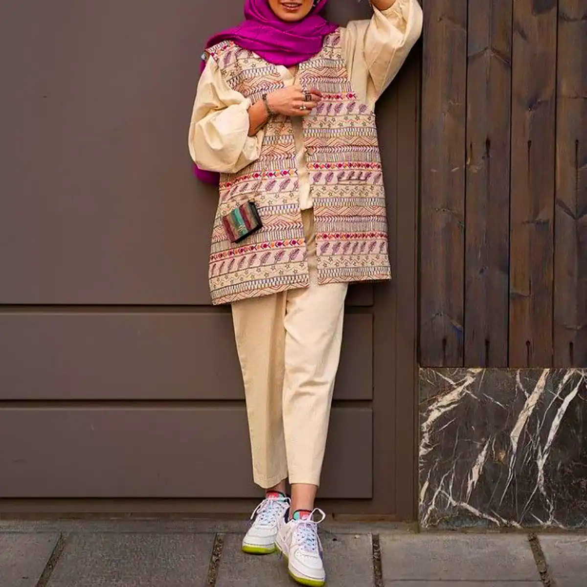 مانتو طرحدار مدرن