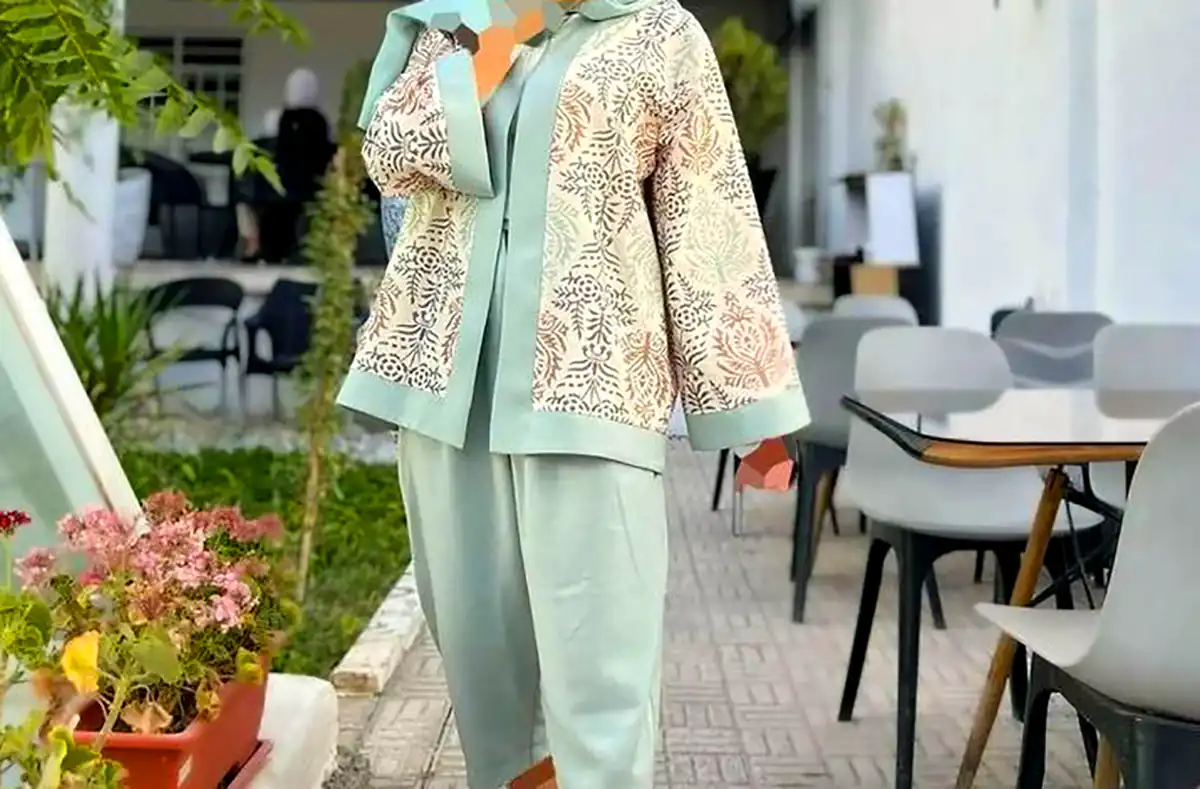 مانتو طرحدار مدرن