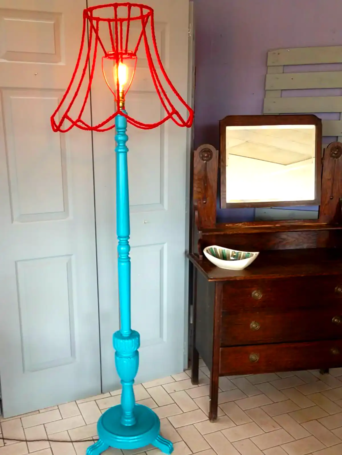 آباژور لاکچری پایه دار