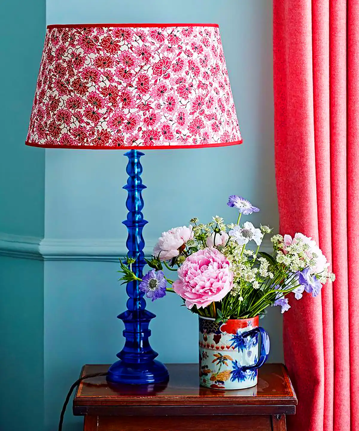 آباژور لاکچری پایه دار