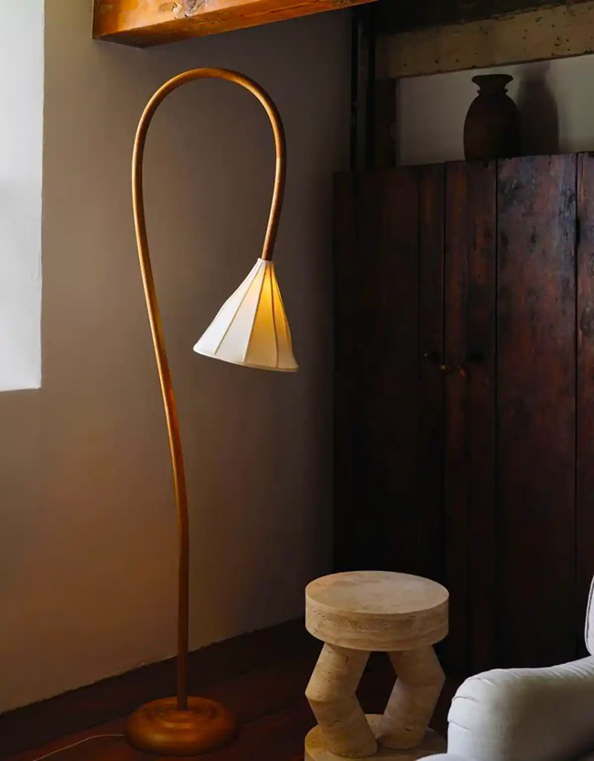 آباژور پایه بلند مینیمال