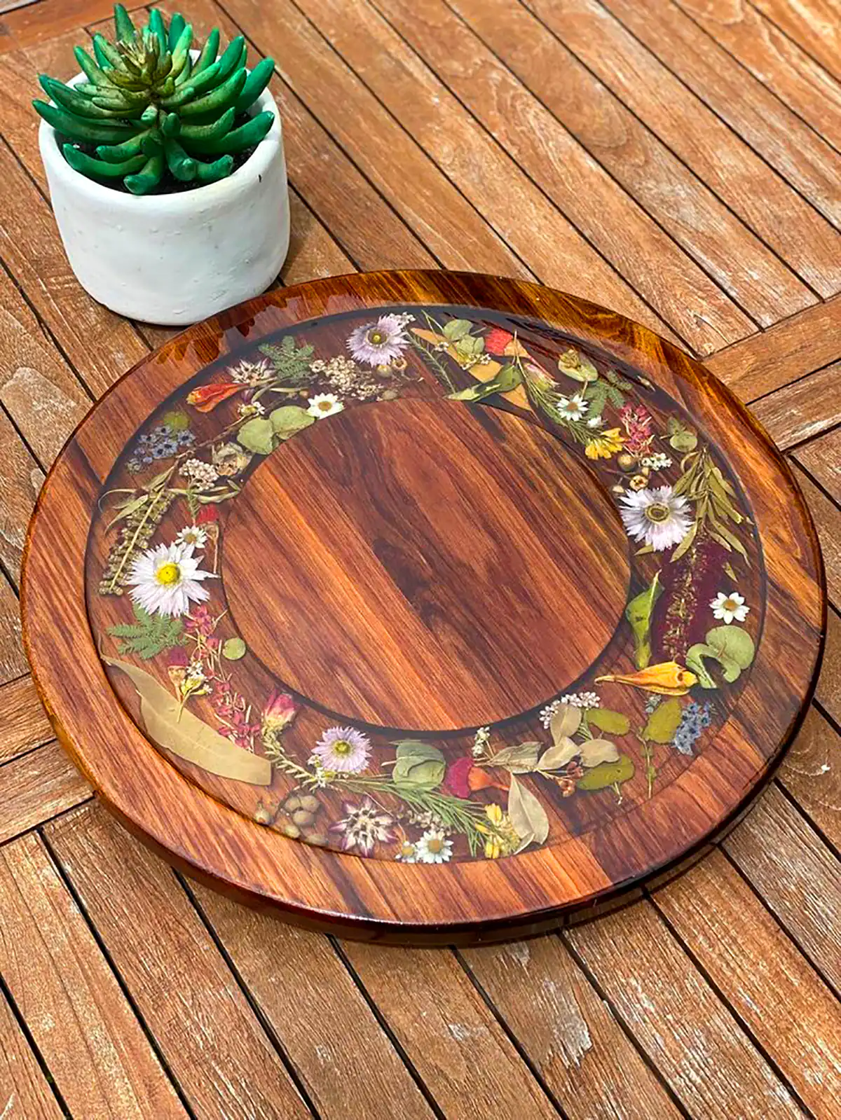 اکسسوری منزل چوبی