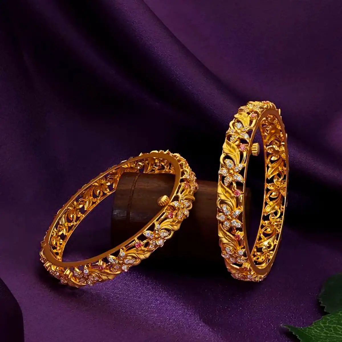 النگو مدرن کنگره دار