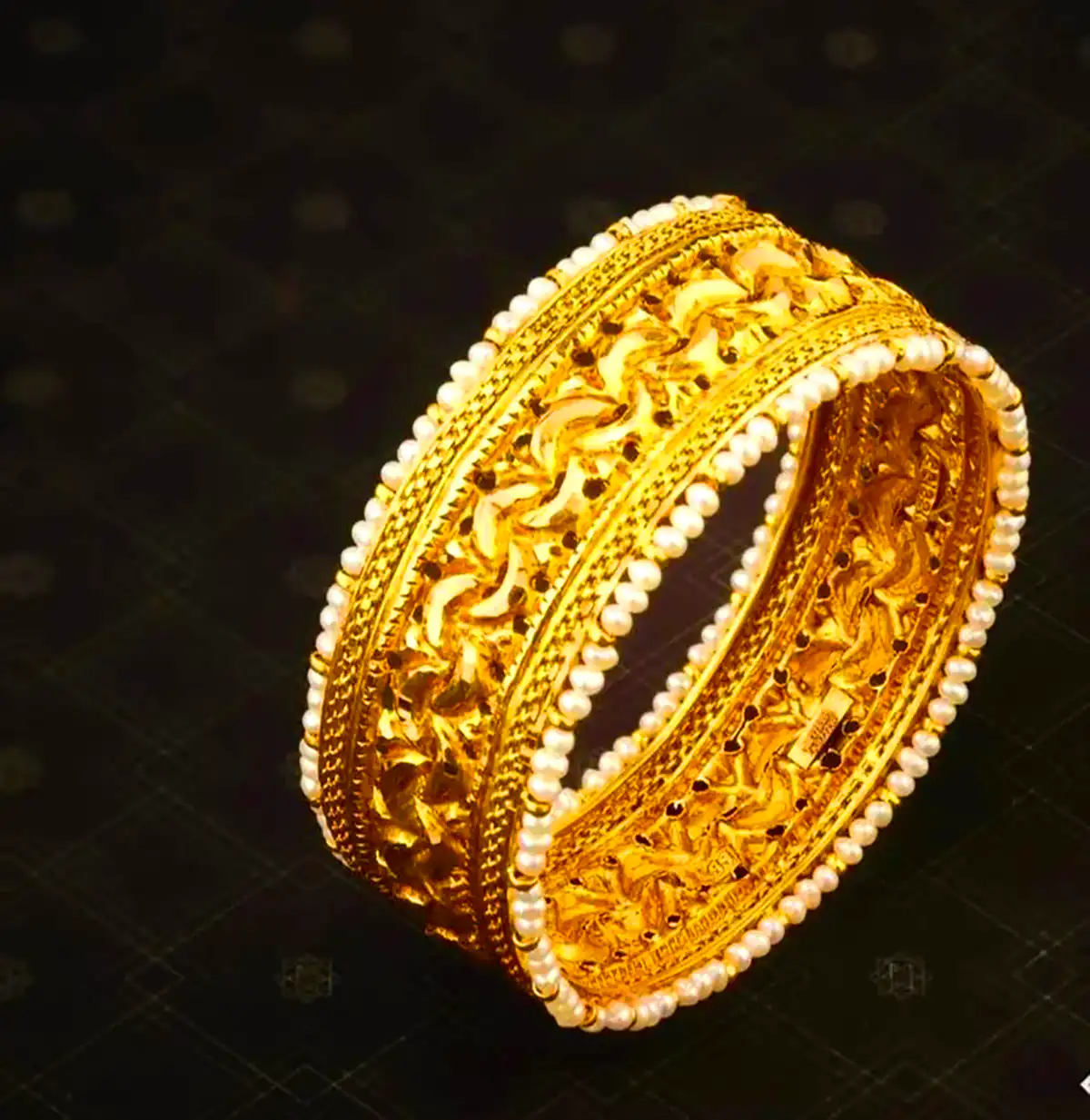 النگو مدرن کنگره دار