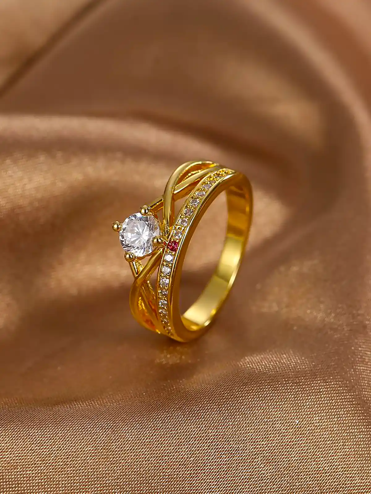 انگشتر طلا لاکچری