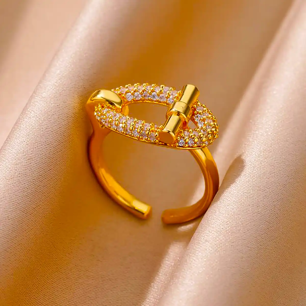 انگشتر طلا لاکچری