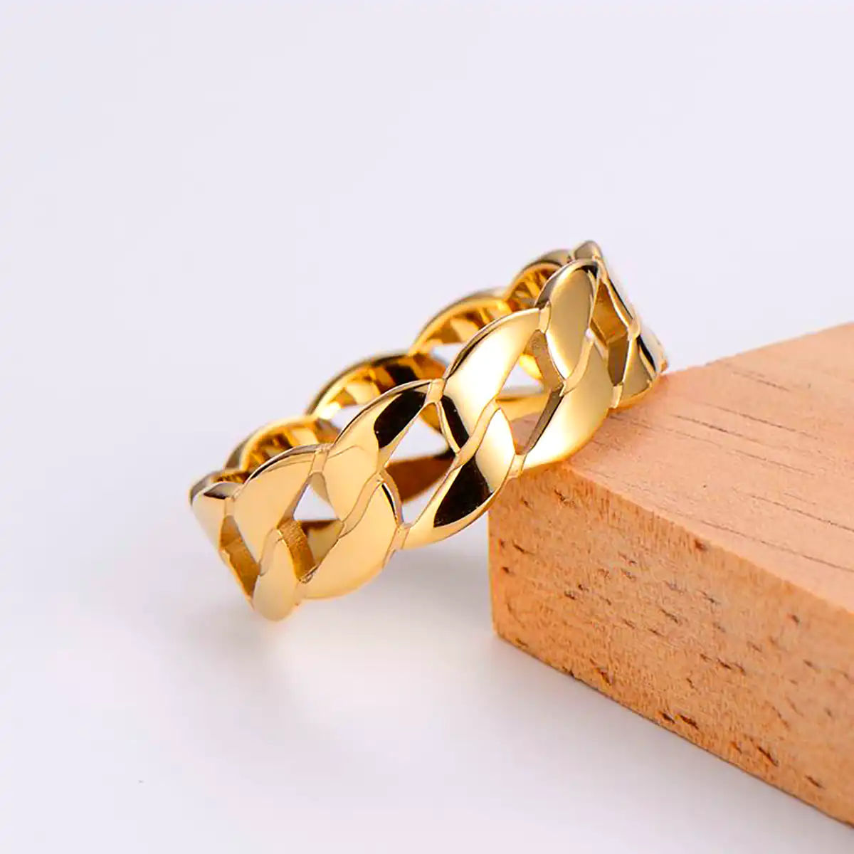 انگشتر طلا کارتیر