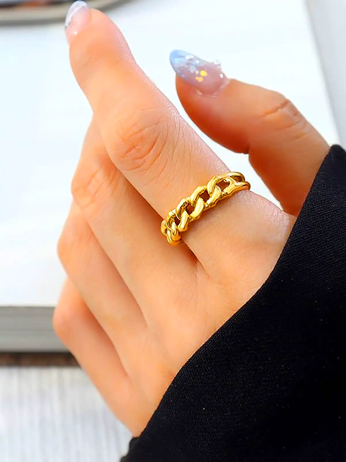 انگشتر طلا کارتیر