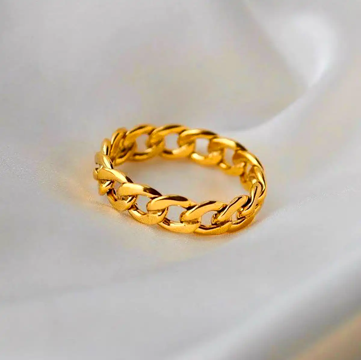 انگشتر طلا کارتیر