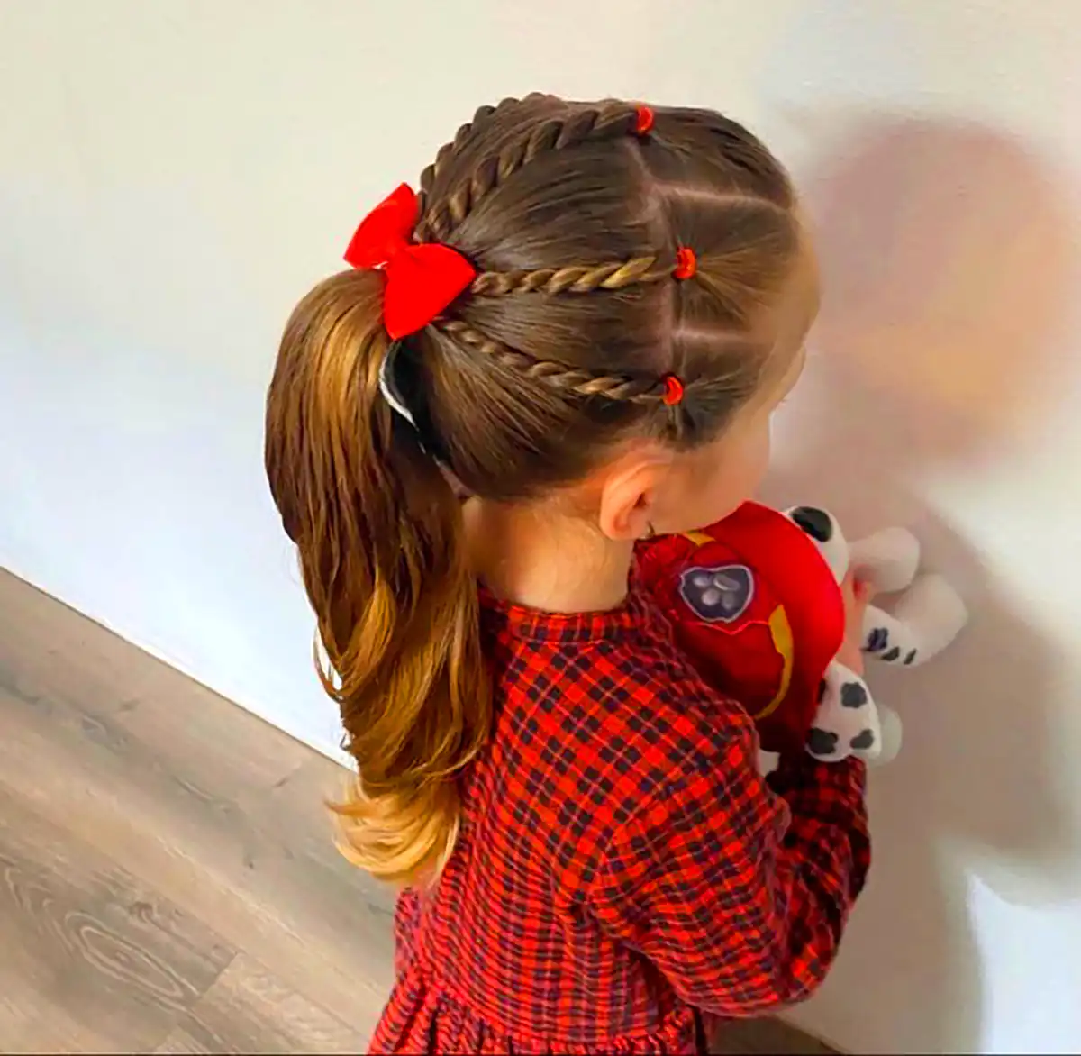 بافت موی شیک کودکانه