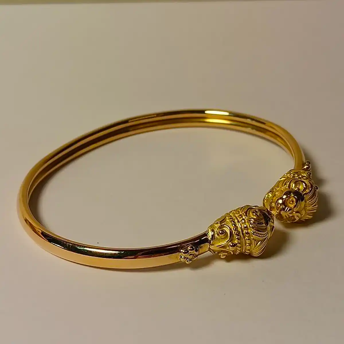 بنگل شیک دخترانه