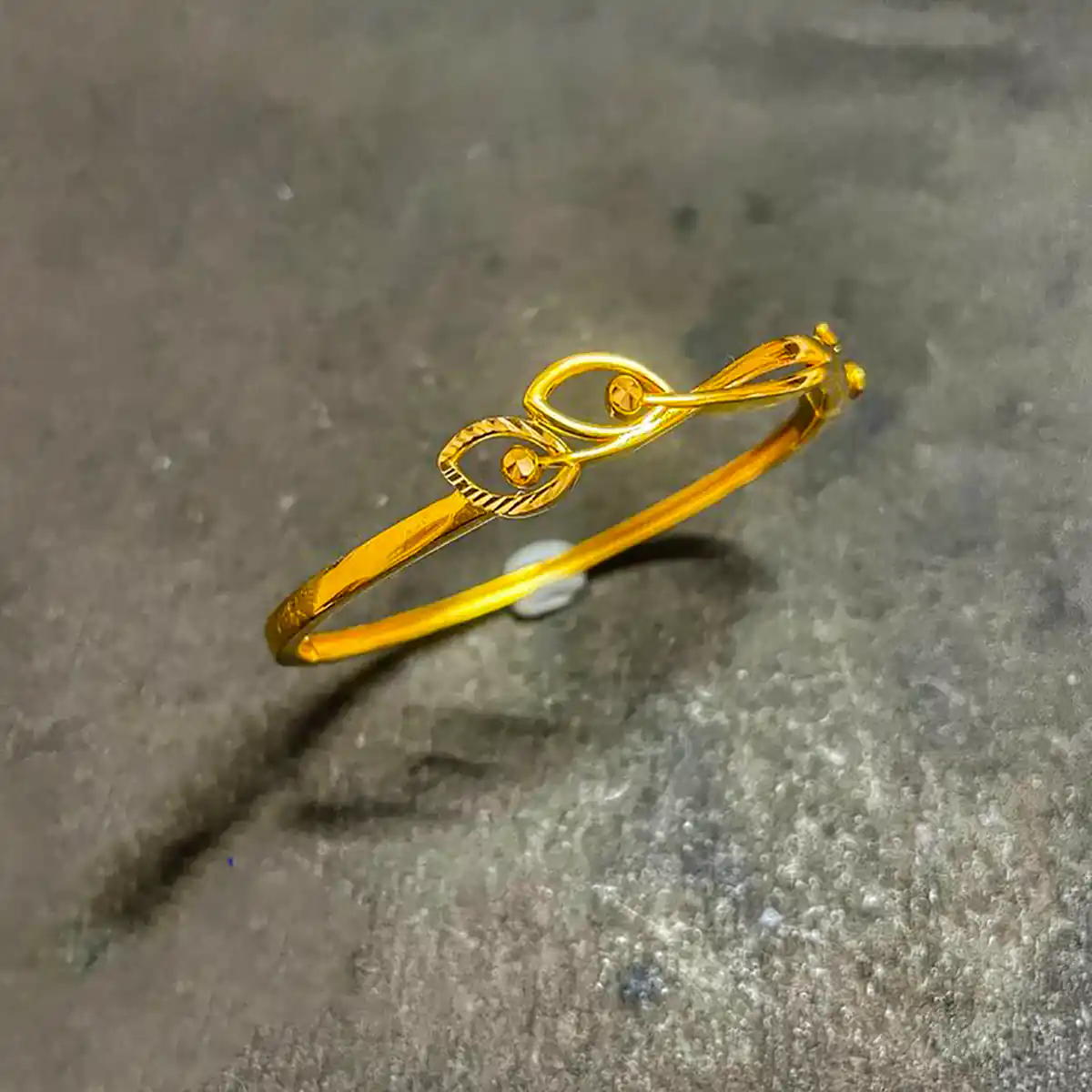 بنگل طلا مدرن