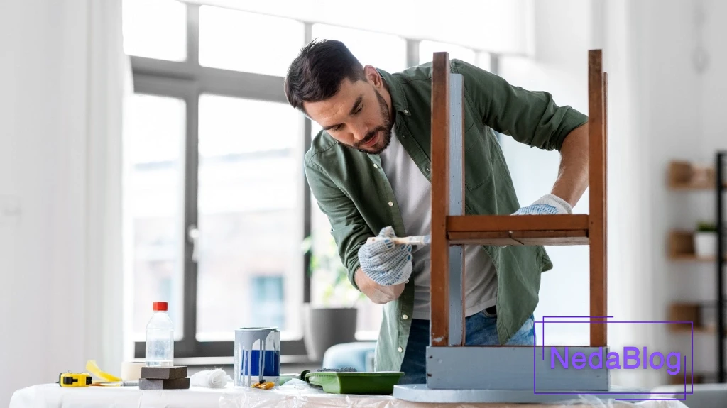 تغییر رنگ چوب مبل در منزل؛ از انتخاب رنگ تا اجرای حرفه‌ای