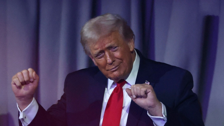 رقص ترامپ در مراسم قرعه کشی جام جهانی فوتبال