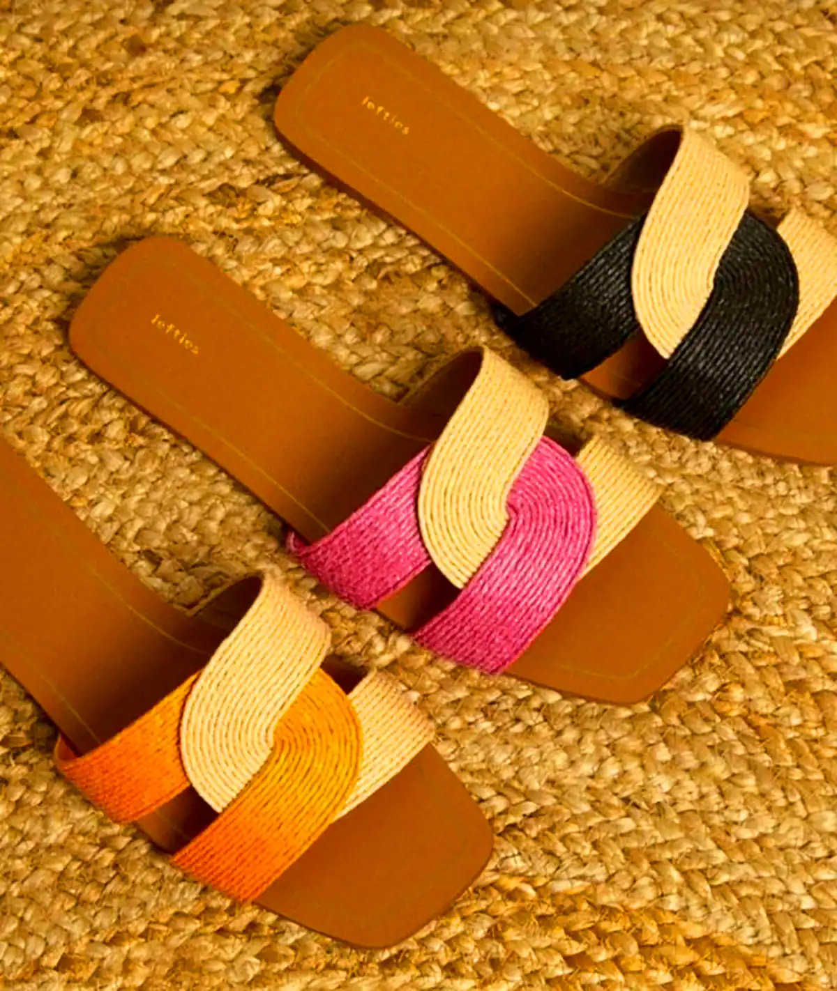 دمپایی روفرشی با دوام و شیک