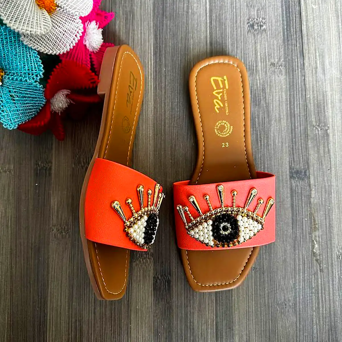 دمپایی روفرشی با دوام و شیک