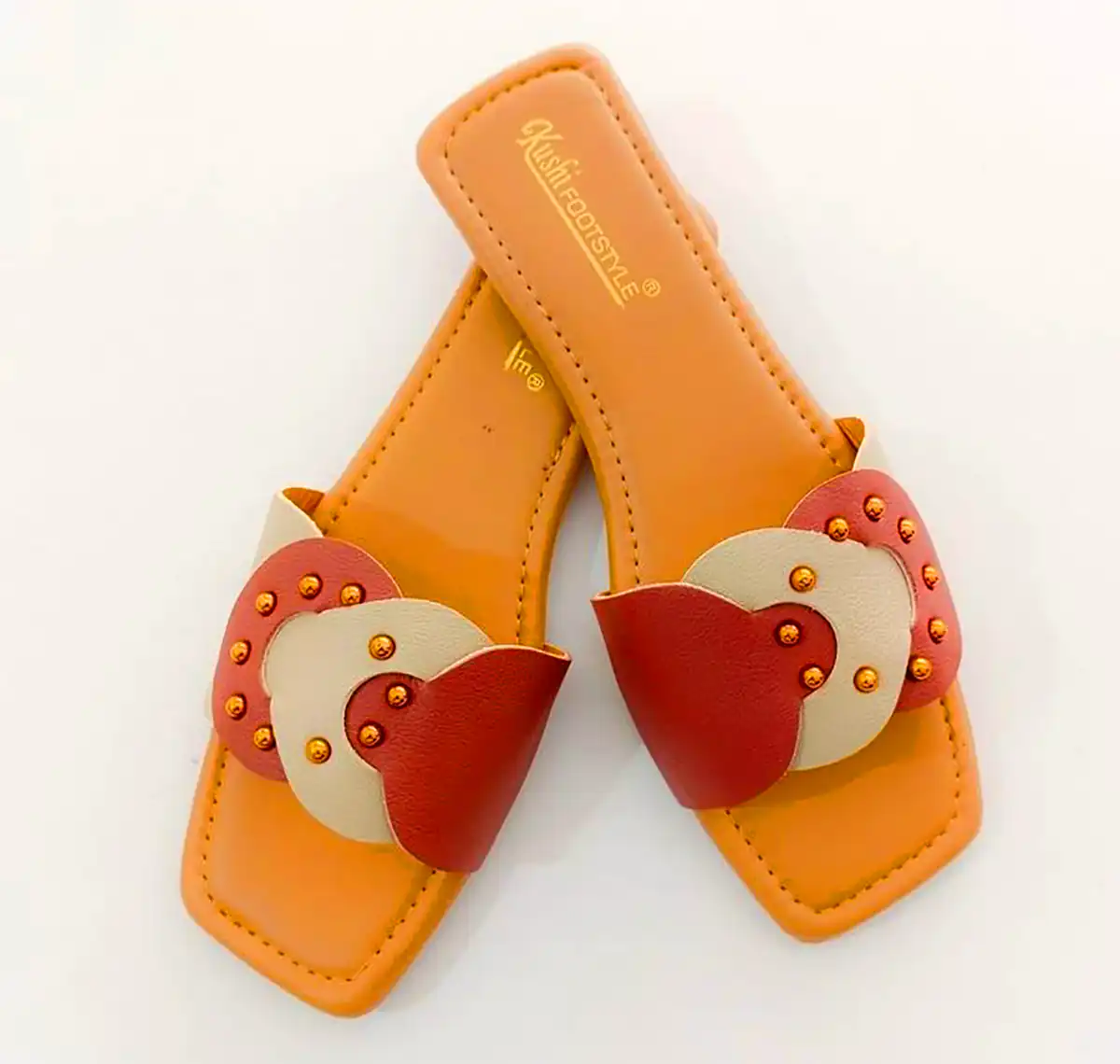 دمپایی روفرشی با دوام و شیک