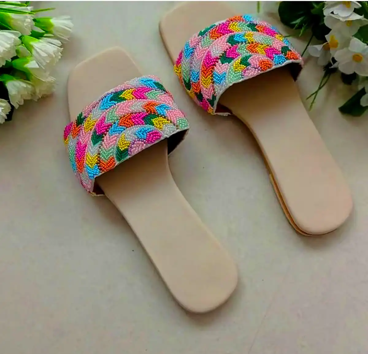 دمپایی روفرشی با دوام و شیک