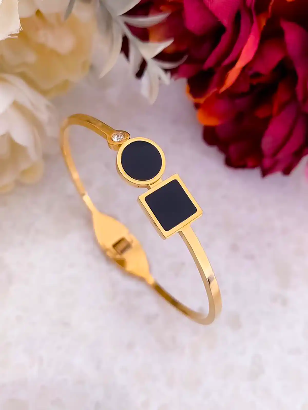 دستبند النگویی ترند