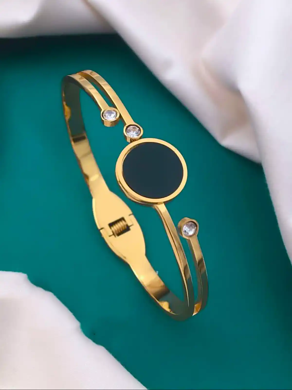 دستبند النگویی ترند