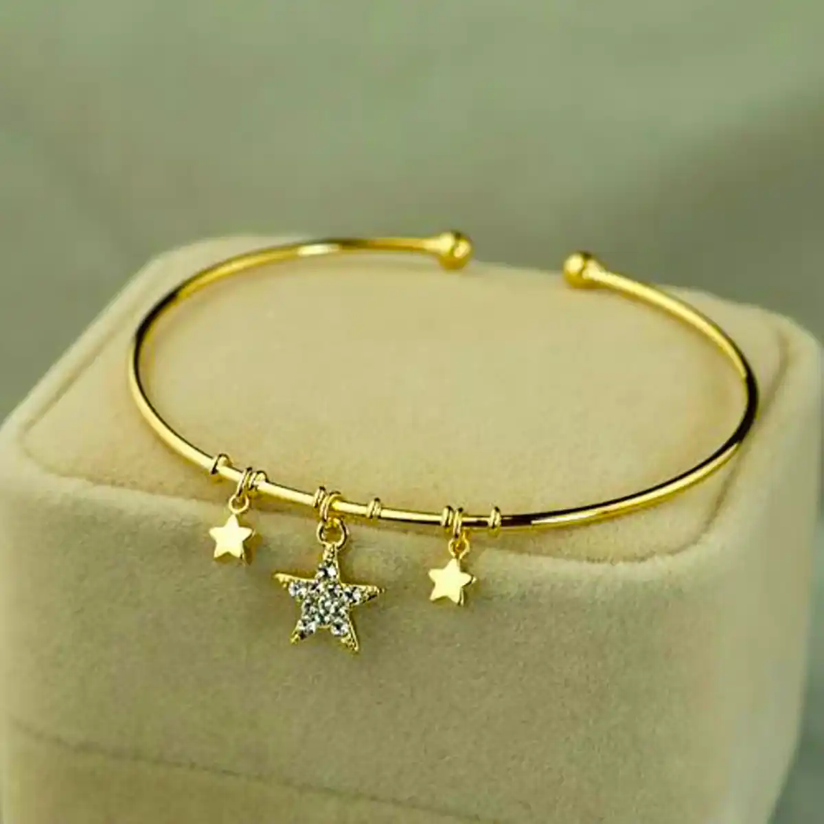 دستبند لاکچری خفن