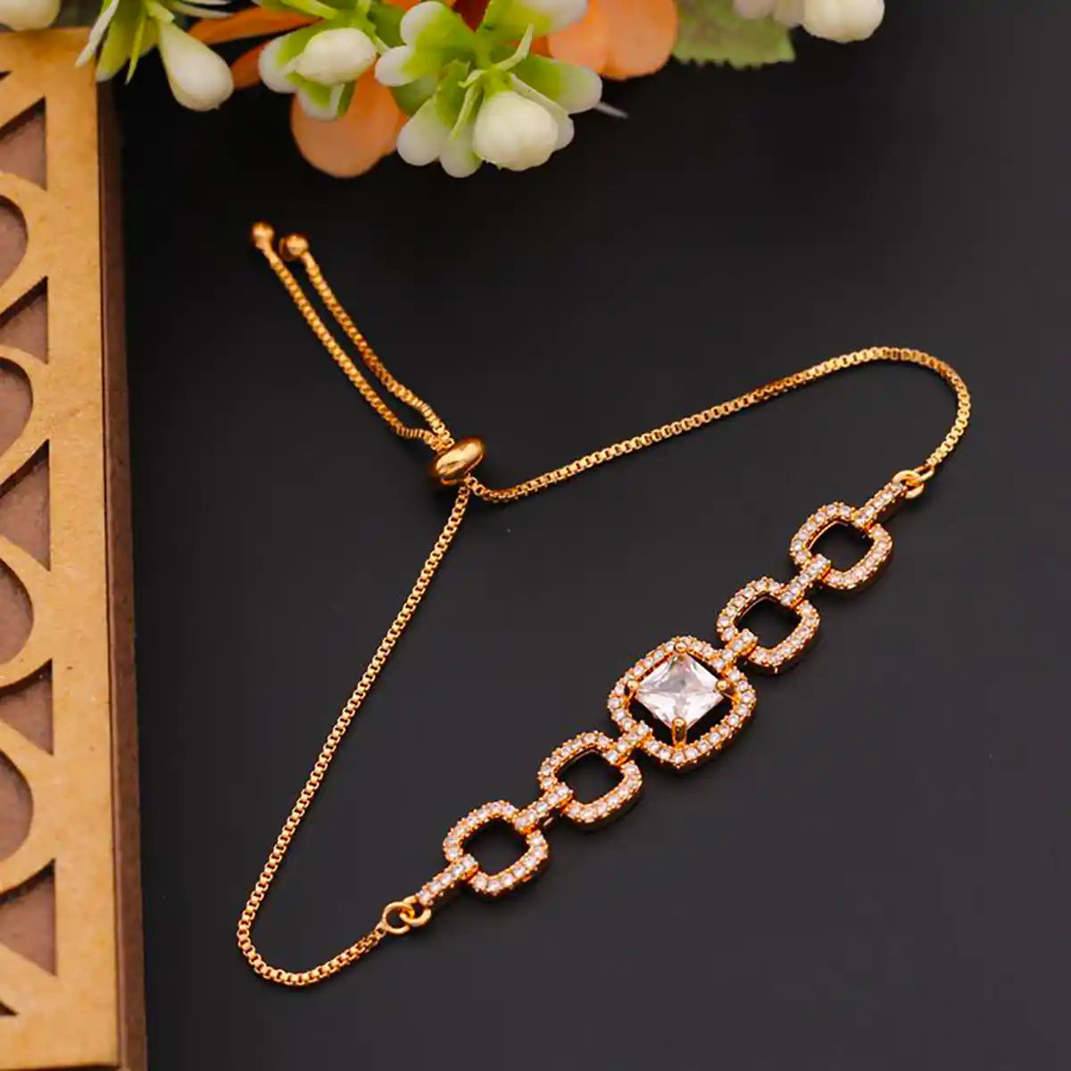 دستبند لاکچری خفن