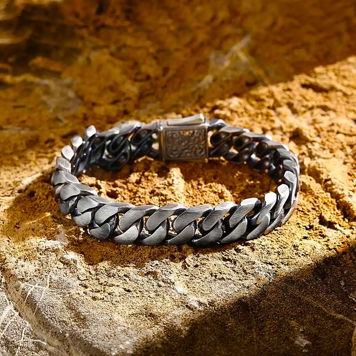 دستبند شیک پسرونه