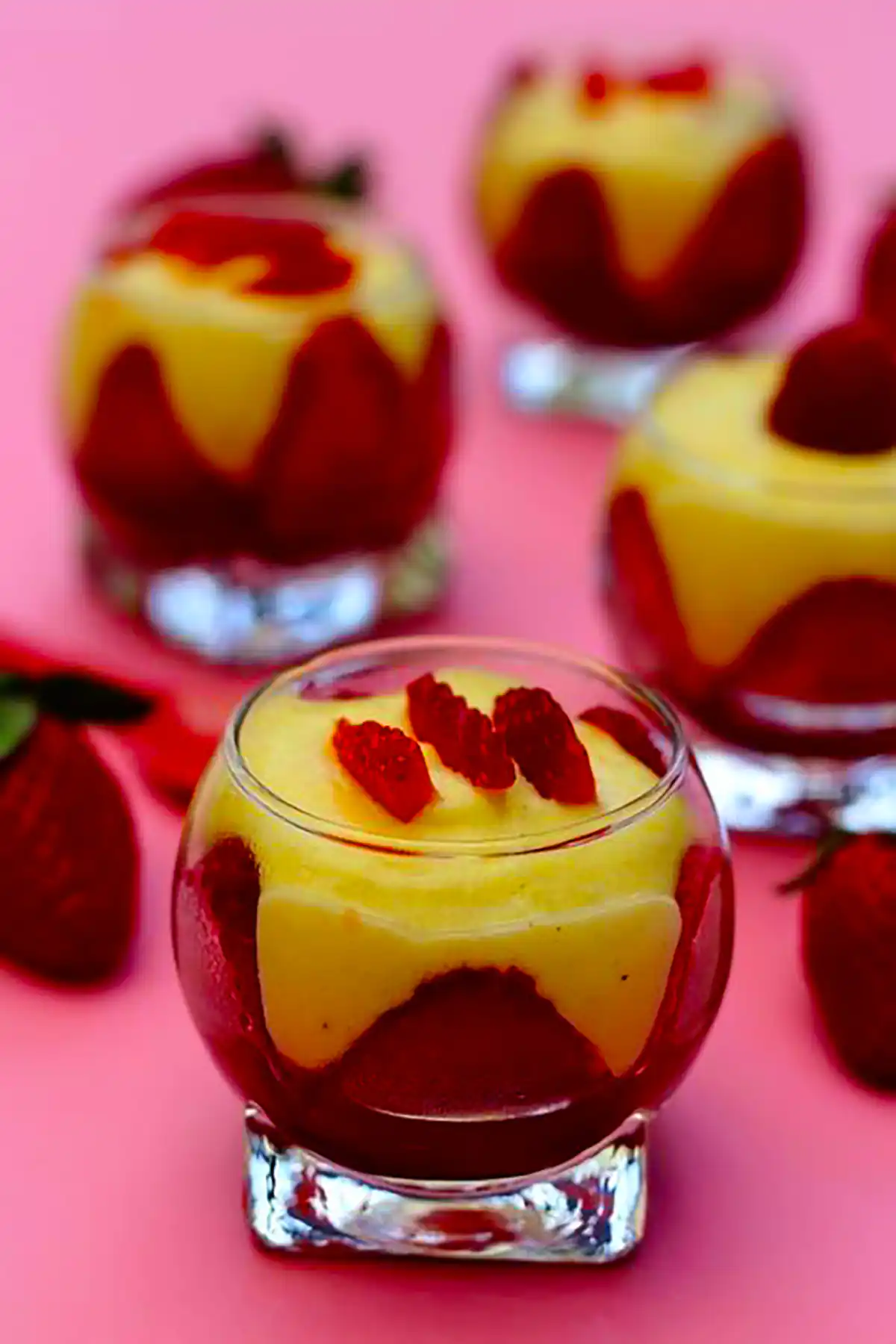 دیزاین دسر میوه ای