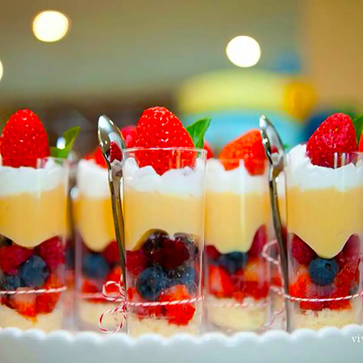 دیزاین دسر میوه ای