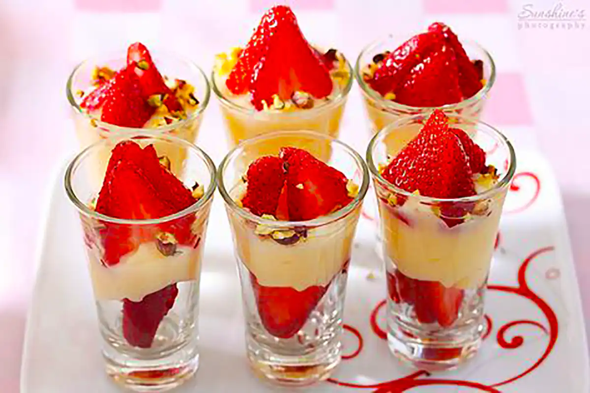 دیزاین دسر میوه ای