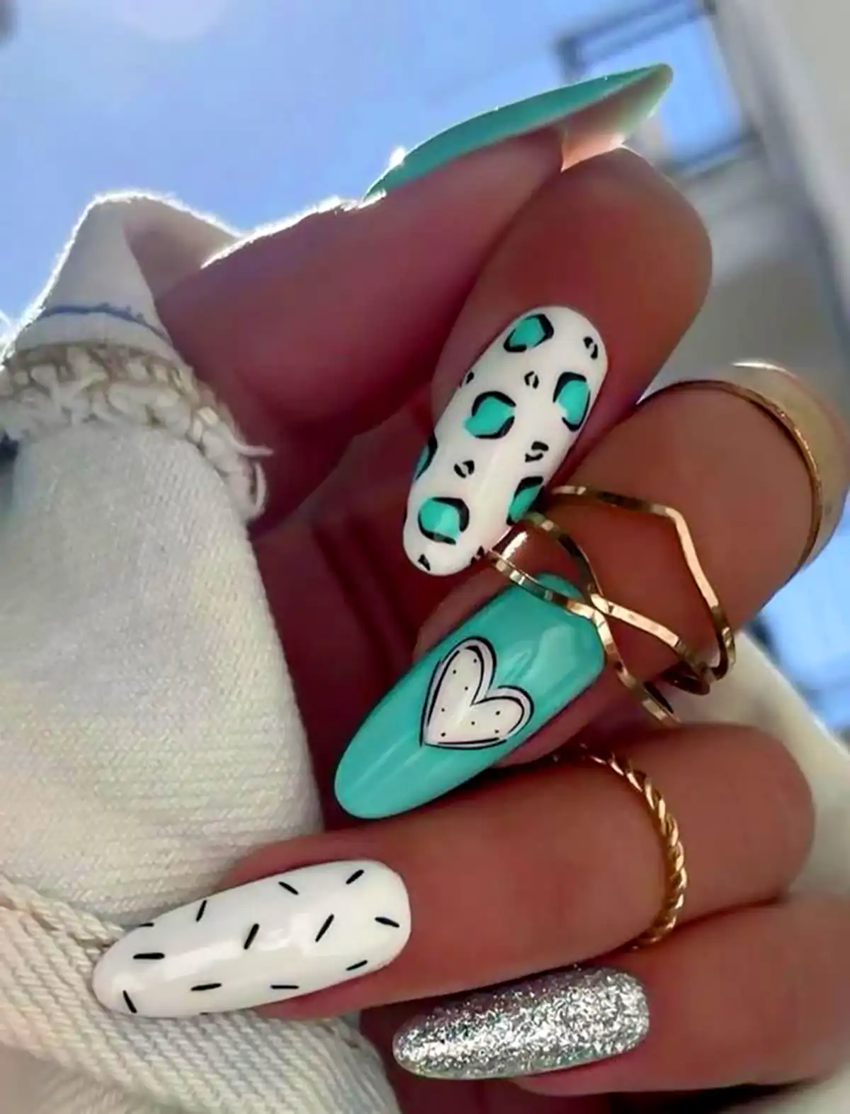 دیزاین فانتزی و کیوت ناخن