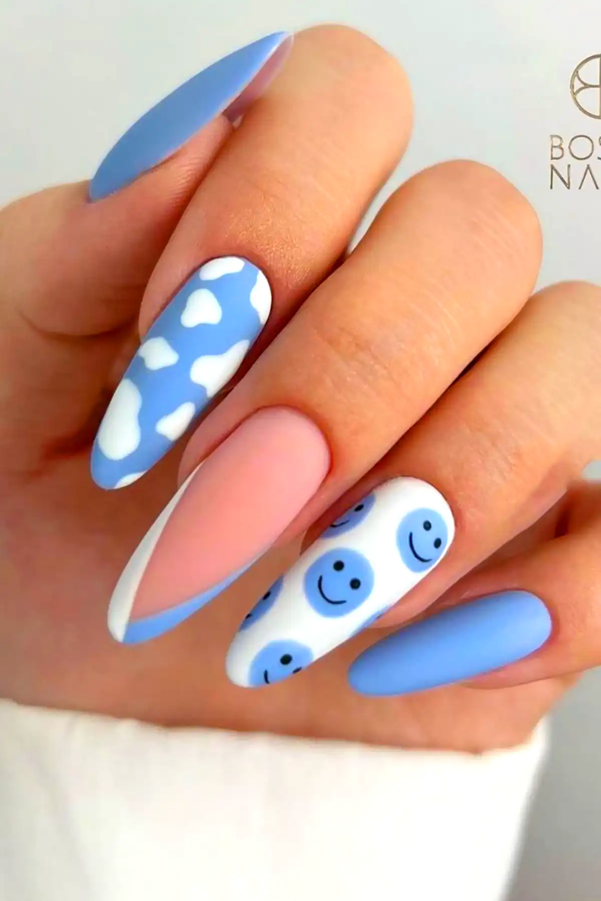 دیزاین فانتزی و کیوت ناخن