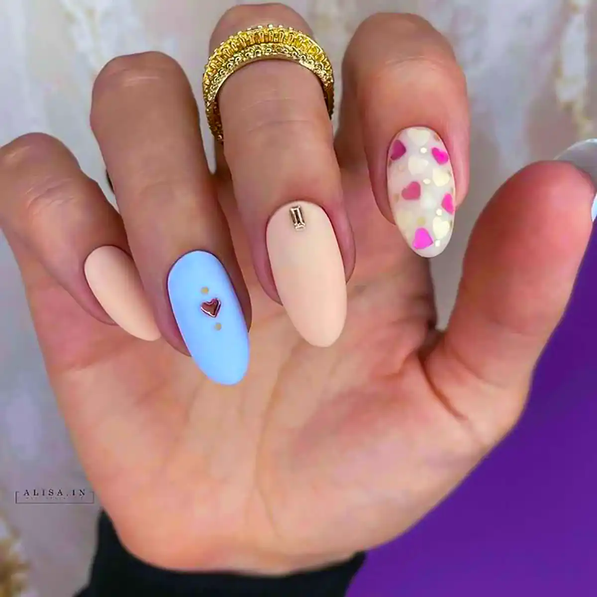 دیزاین پاستیلی روی ناخن