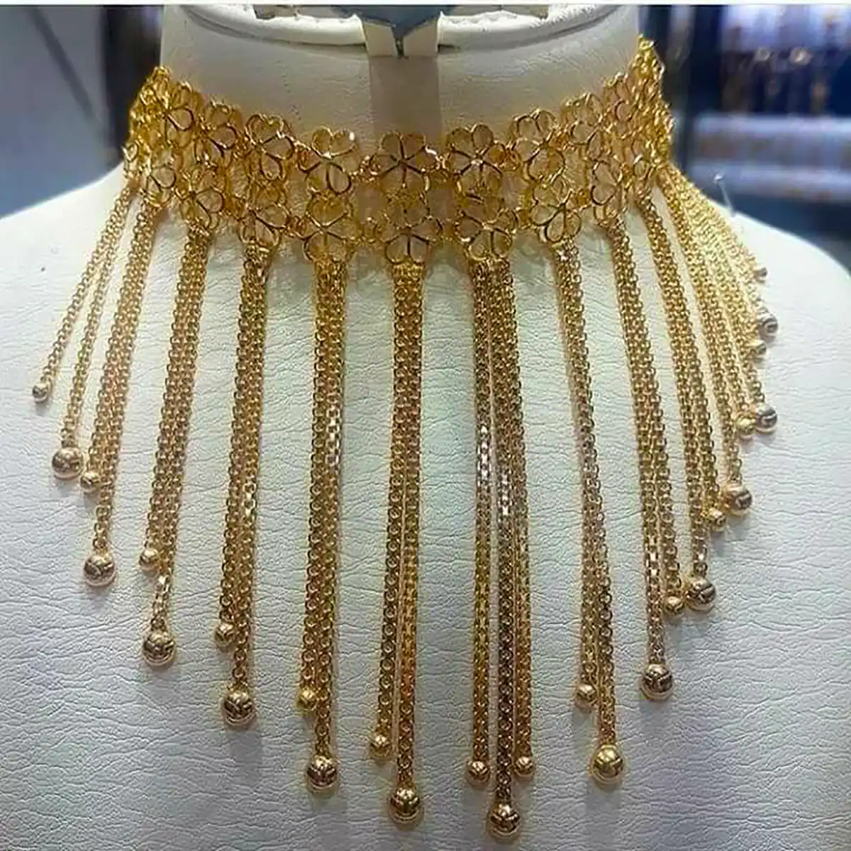 گردنبند رشته ای نما دار شیک