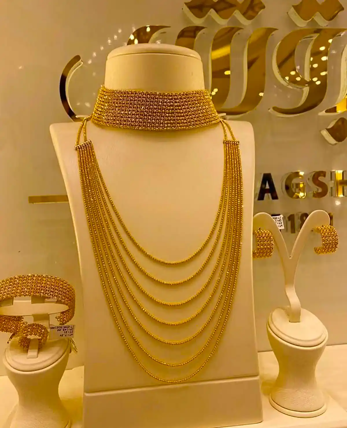 گردنبند رشته ای نما دار شیک