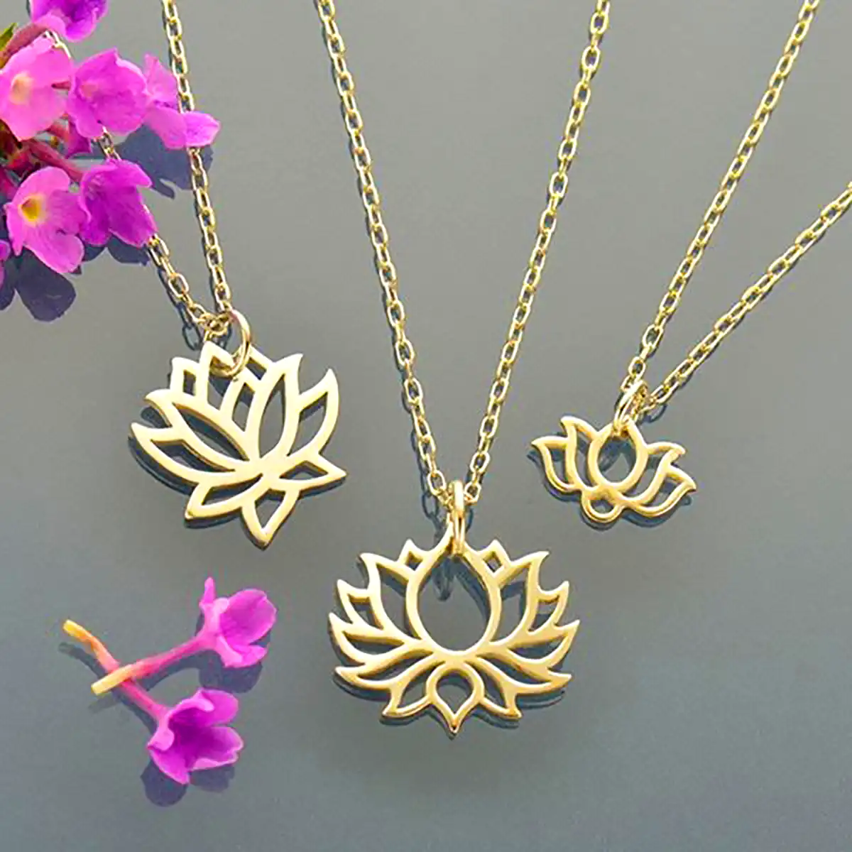 گردنبند مدرن و مینیمال