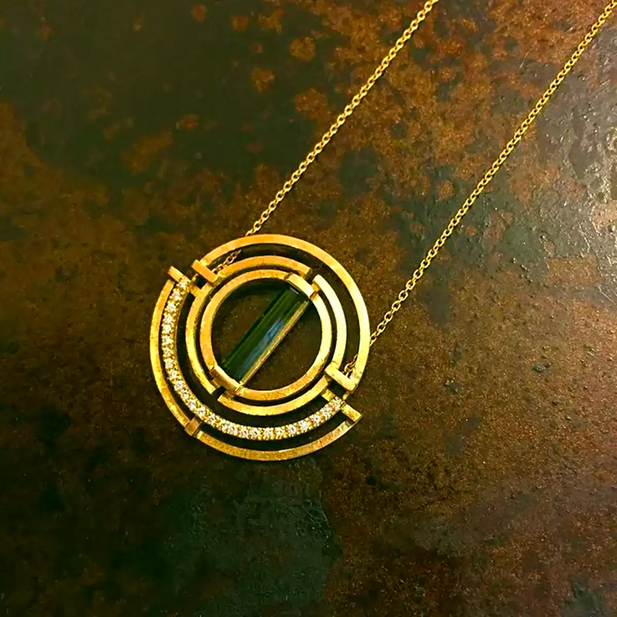 گردنی هندسی مدرن