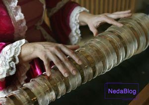 ( آرمونیکا) یا هارمونیکای شیشه ای