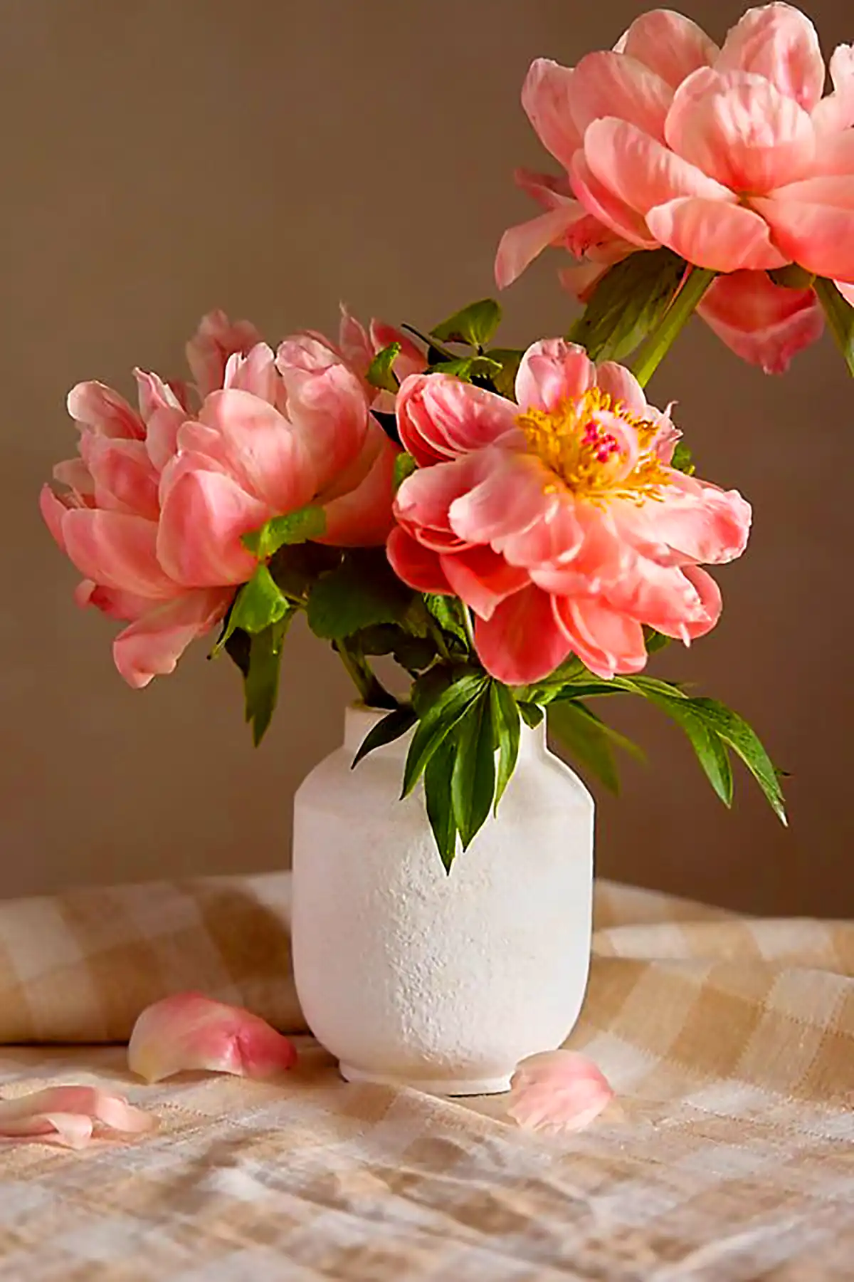 گلدون گل صورتی تزیینی